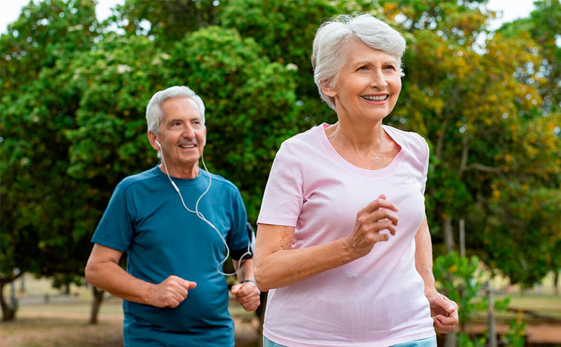 ¿Cómo quieres llegar a los 70? Las claves de la longevidad femenina empiezan después de los 40